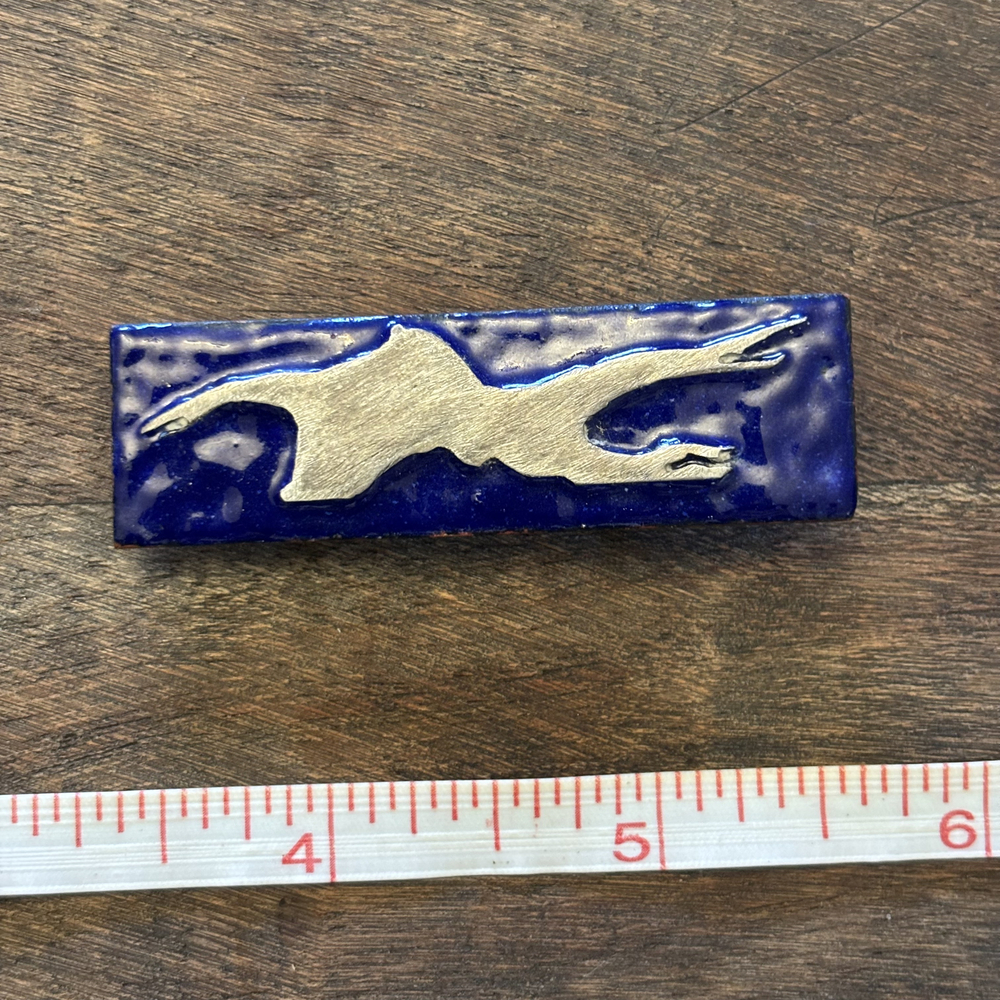 Faux Enamel Abstract Flying Bird Rectangle Brooch Silver Tone